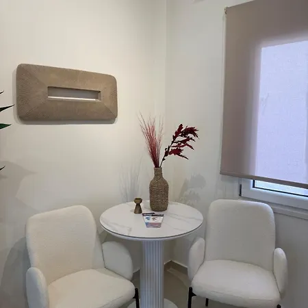 C3 Tsimiski Apartament