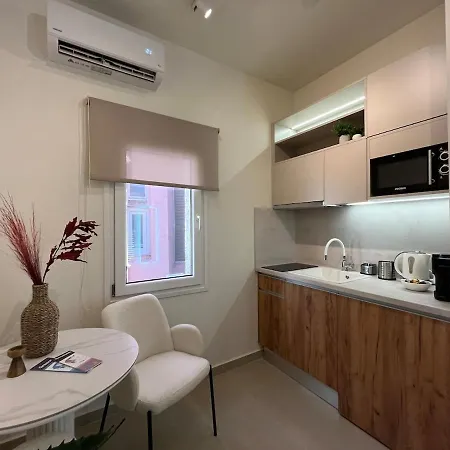 Apartment C3 Tsimiski *