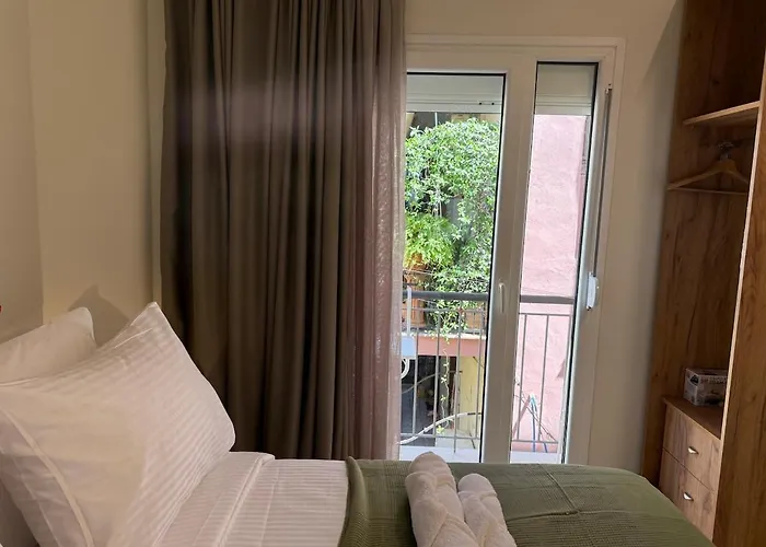 C3 Tsimiski 公寓 *