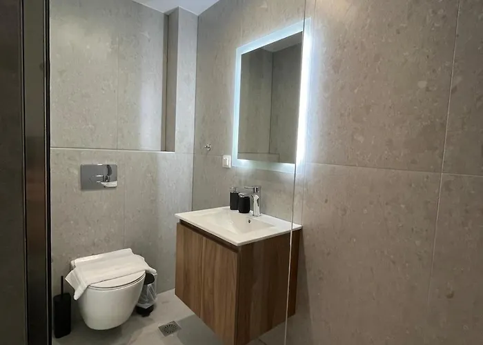 公寓 C3 Tsimiski *